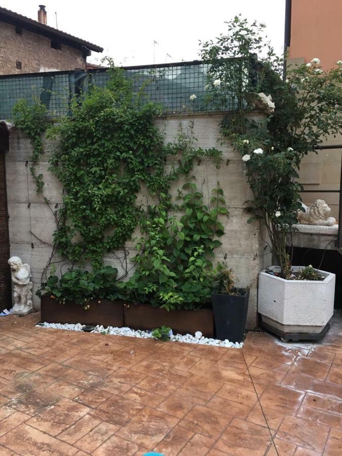 Apartamento Con Jardin Ezcaray Luaran gambar