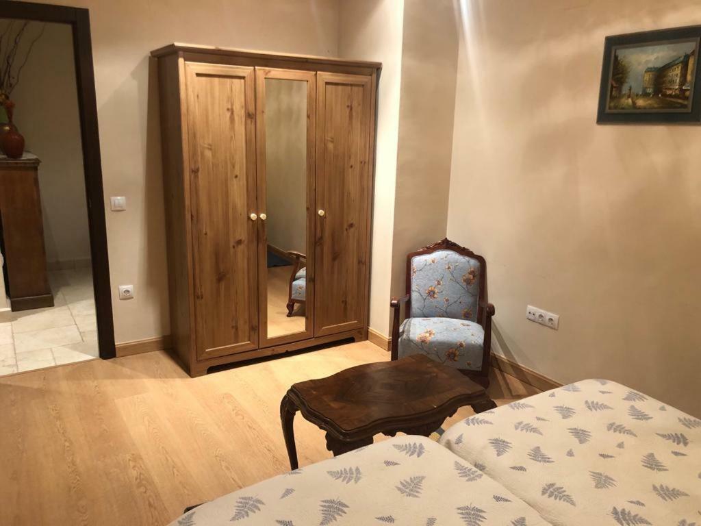 Apartamento Con Jardin Ezcaray Luaran gambar